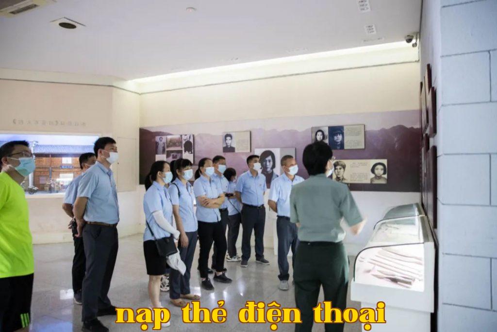 Chứng kiến chặng đường trăm năm, xây dựng giấc mơ mới | Chi bộ Green Oasis tổ chức hoạt động kỷ niệm 100 năm thành lập Đảng Cộng sản và Giáo dục Lịch sử Đảng.